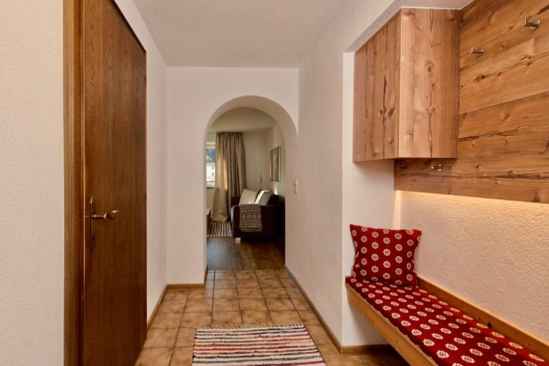 Apart Raich Prutz Exterior foto